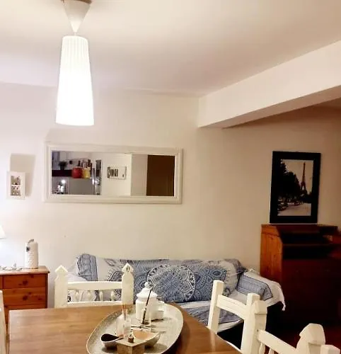 Rustico Roberta "Il Giardino Dei Pesci" Bed & Breakfast Latina
