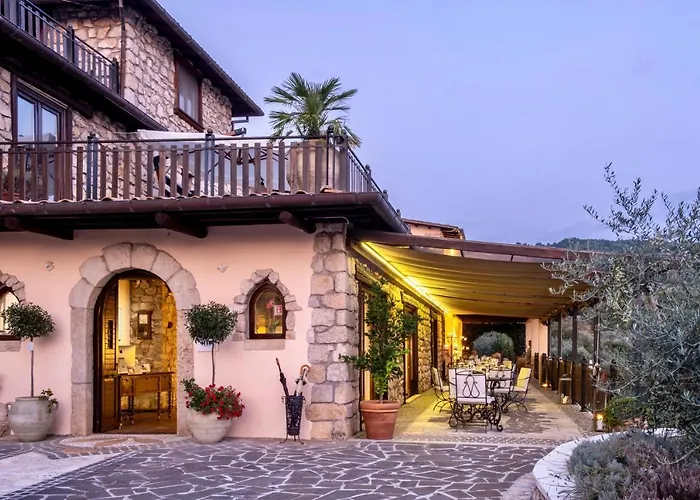 Anagni Hotels