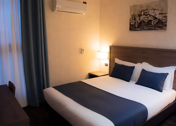 Frascati hotels near Chiesa Suore Francescane