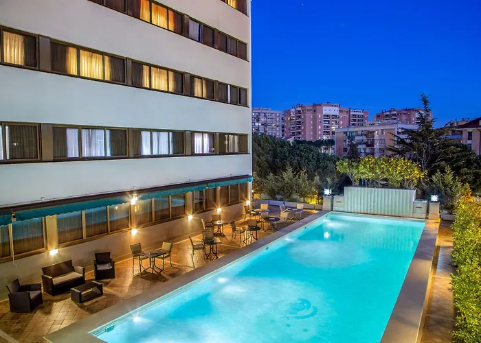 Pomezia Hotels With Jacuzzi in Room
