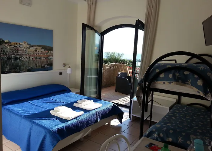 Formia Hotels