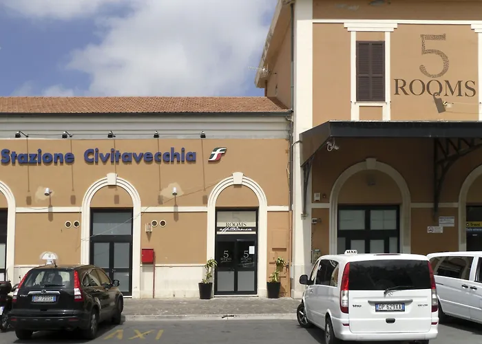 5 Rooms Affittacamere Civitavecchia