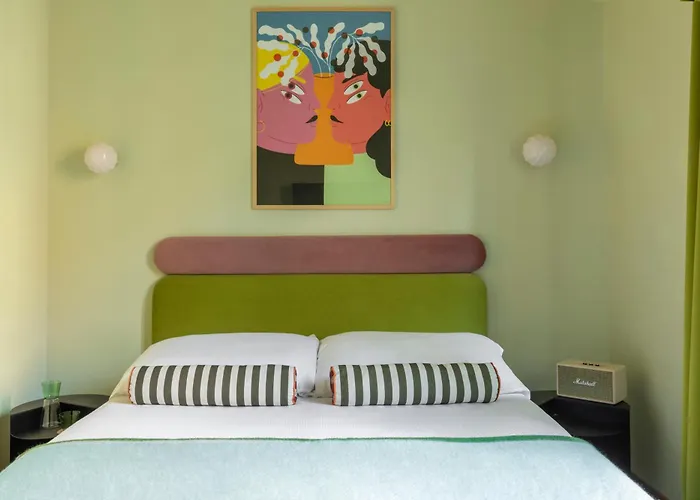Rome hotels near Largo di Torre Argentina