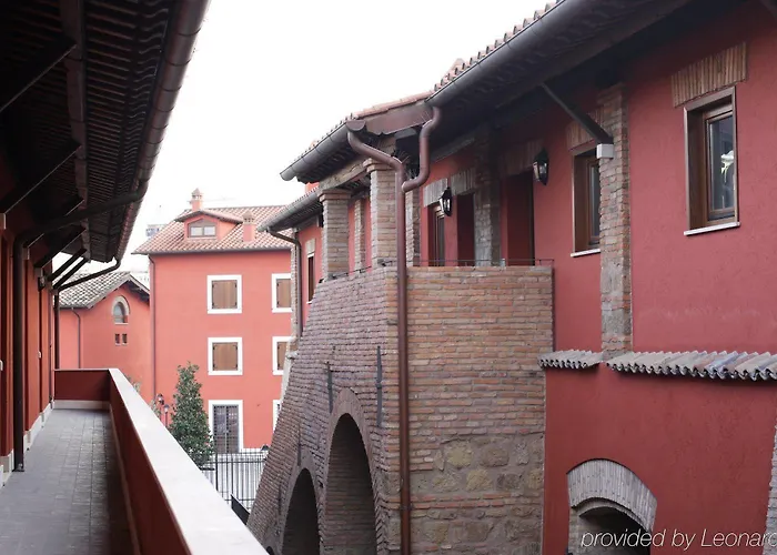 Borgo Papareschi Aparthotel Rome